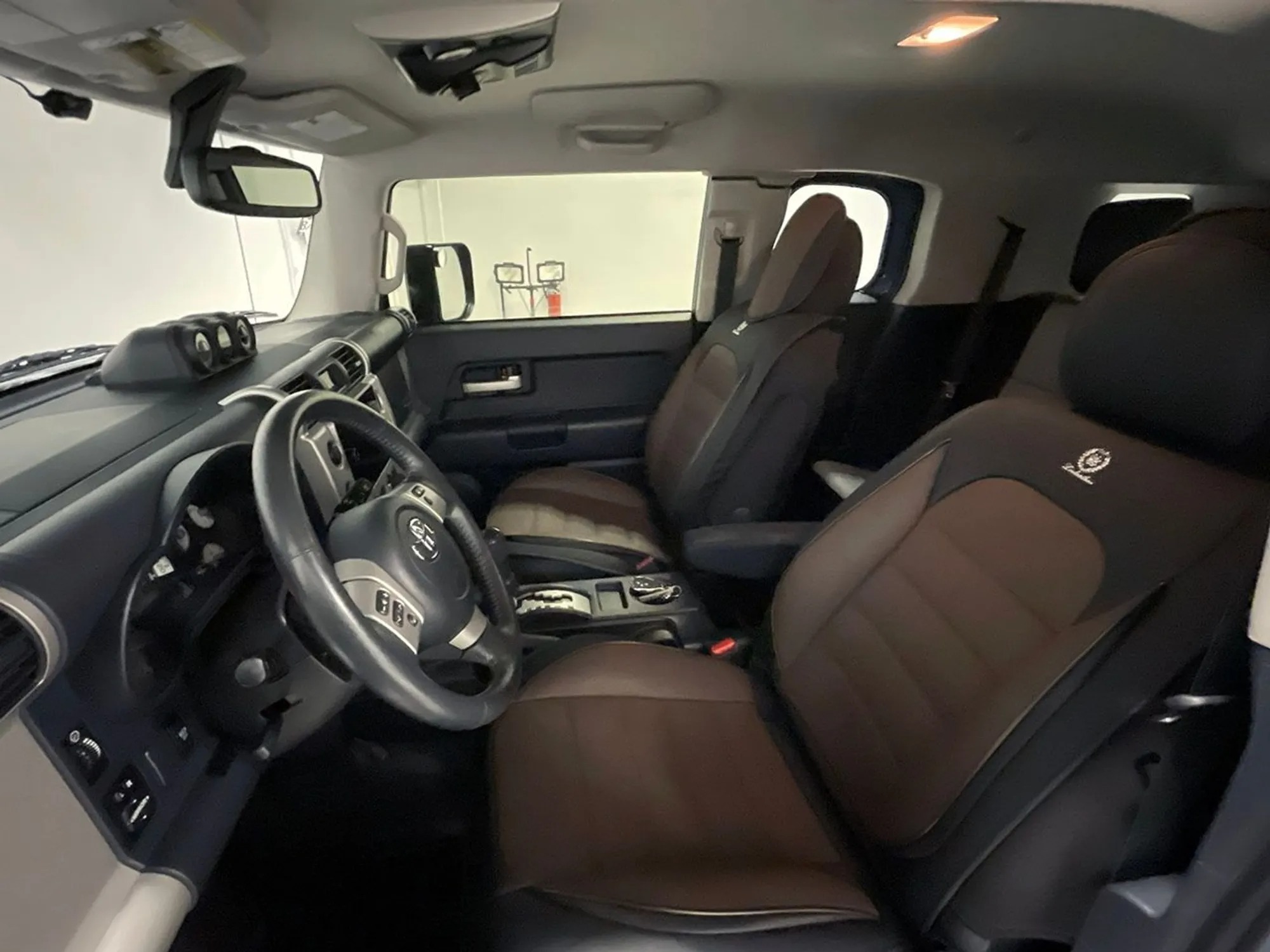 44k-Mile 2014 Toyota FJ Cruiser Trail Teams Ultimate Edition