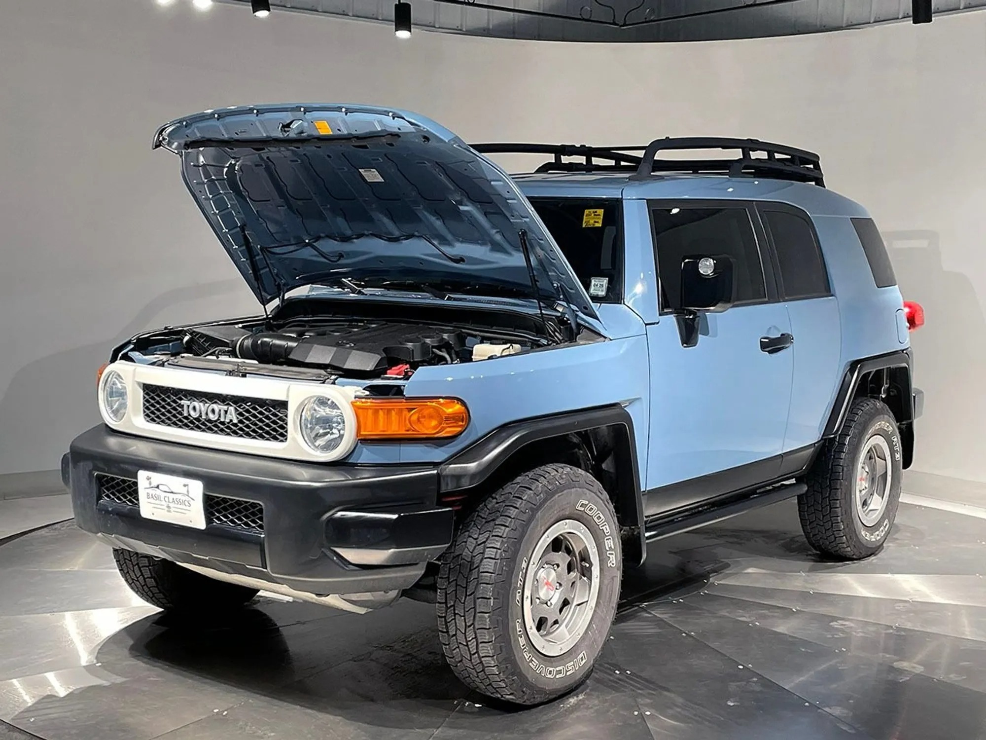 44k-Mile 2014 Toyota FJ Cruiser Trail Teams Ultimate Edition