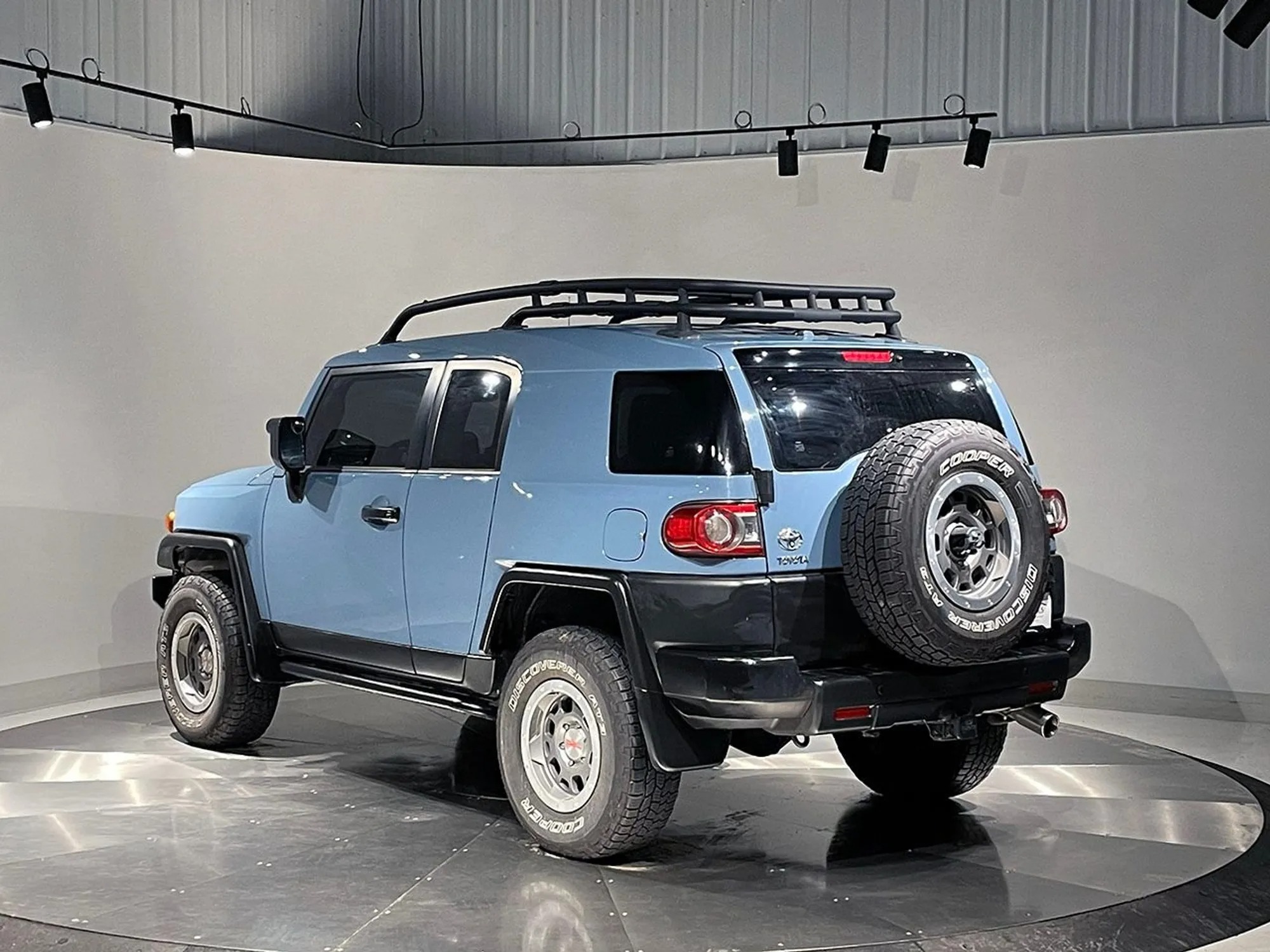 44k-Mile 2014 Toyota FJ Cruiser Trail Teams Ultimate Edition