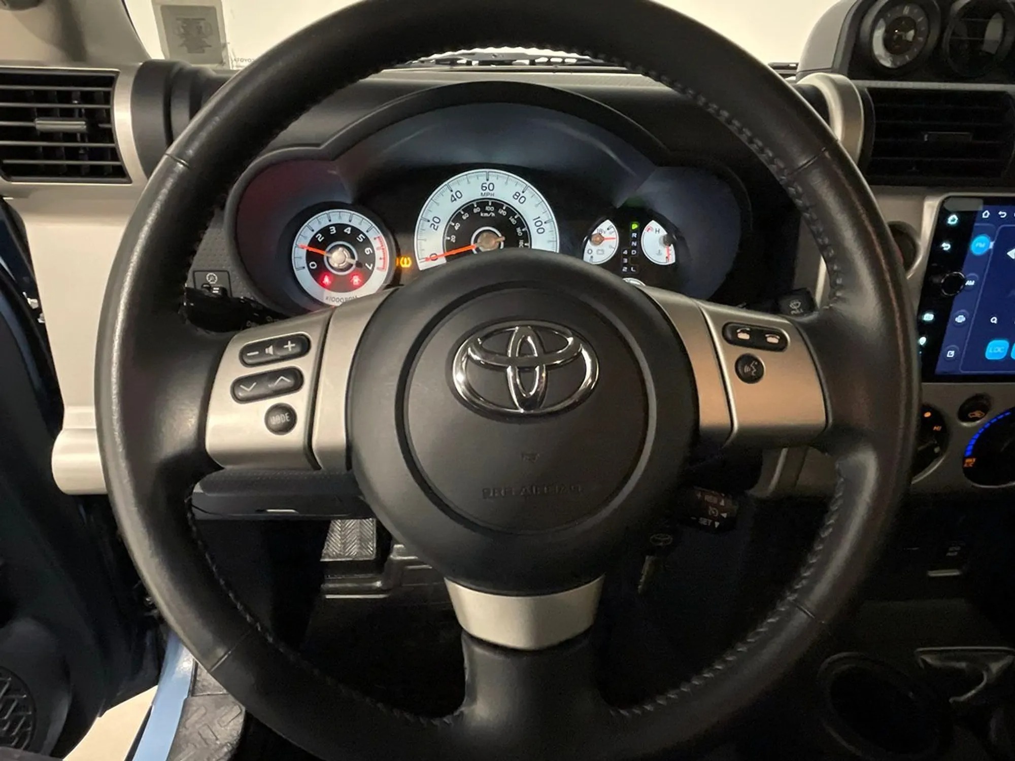 44k-Mile 2014 Toyota FJ Cruiser Trail Teams Ultimate Edition