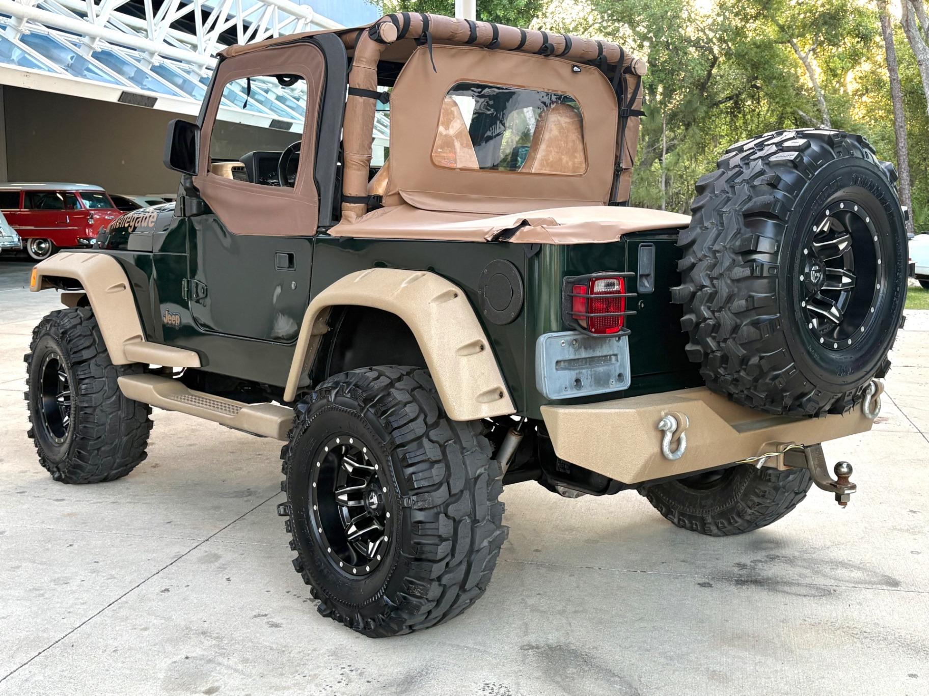 1997 Jeep Wrangler Renegade Custom - 4
