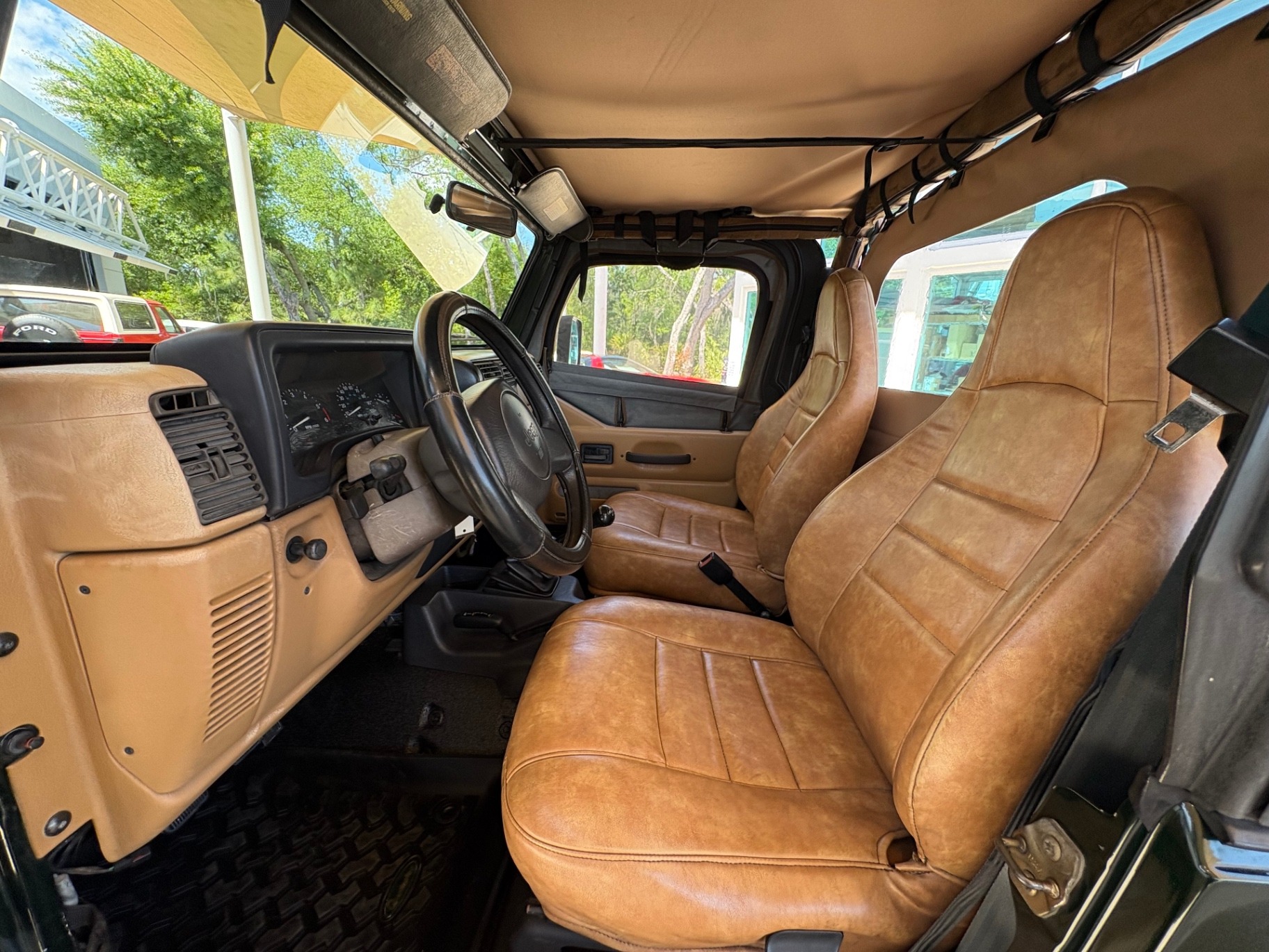 1997 Jeep Wrangler Renegade Custom - 2