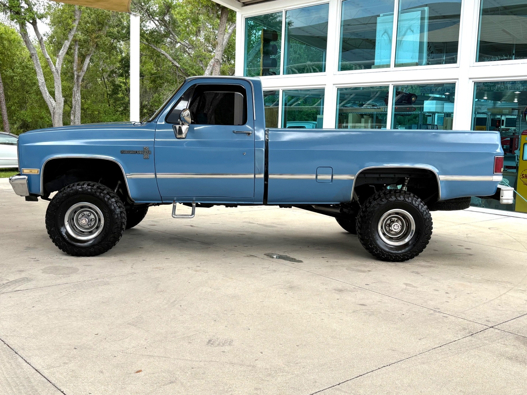 1987 Chevrolet K1500 Custom Deluxe - 2