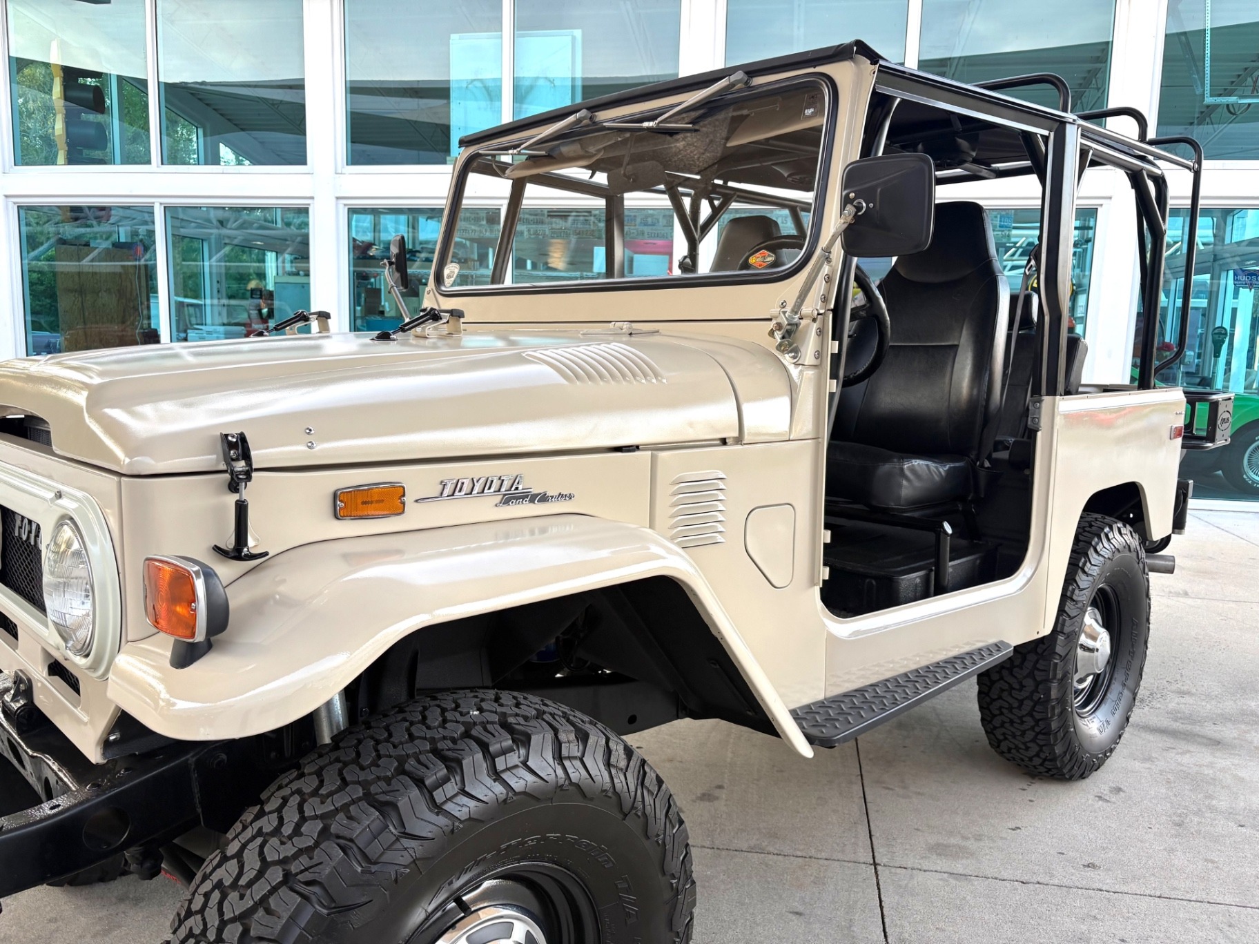 Restored 1972 Toyota Land Cruiser FJ40
