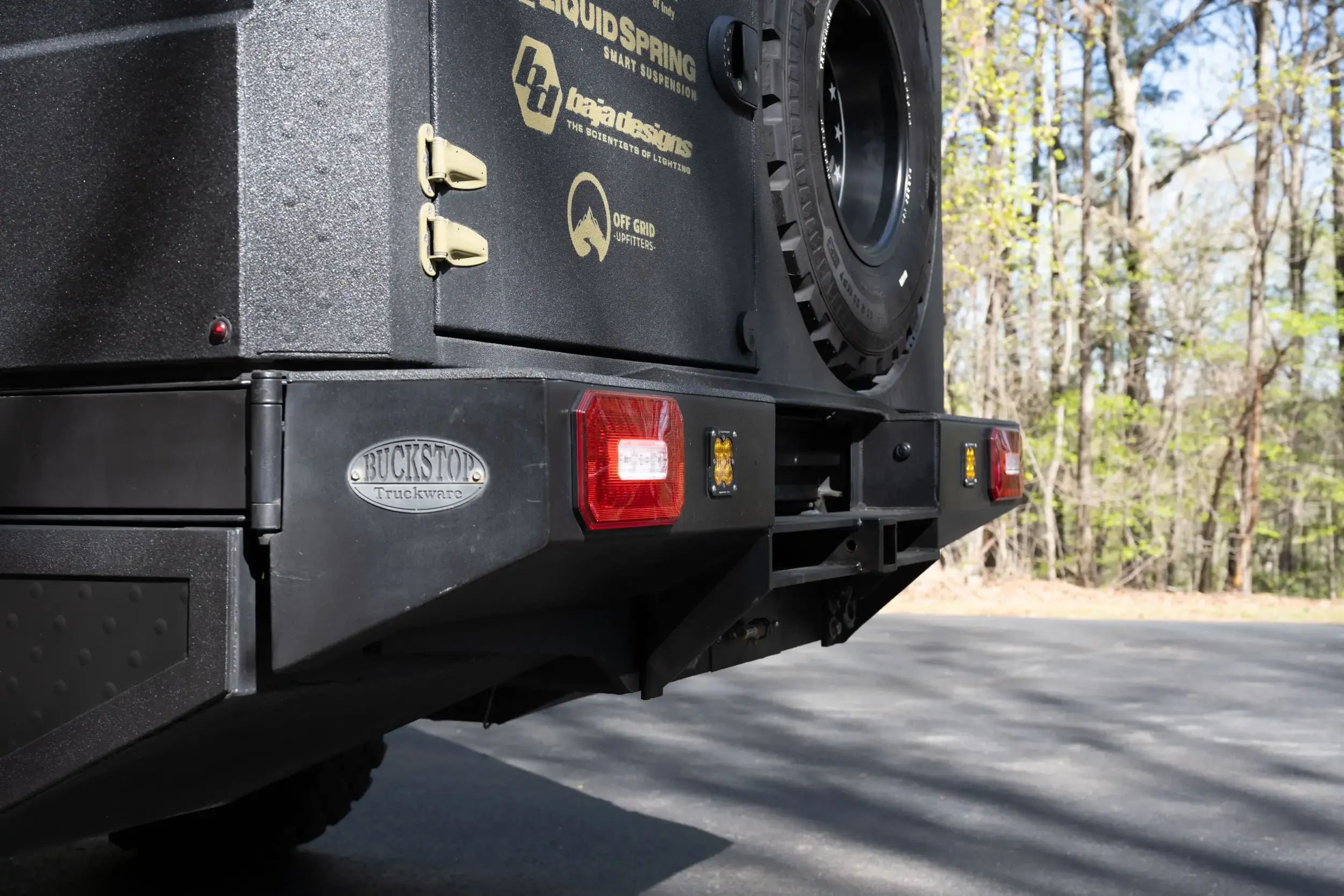 2021 Ford F-550 Expedition Vehicle