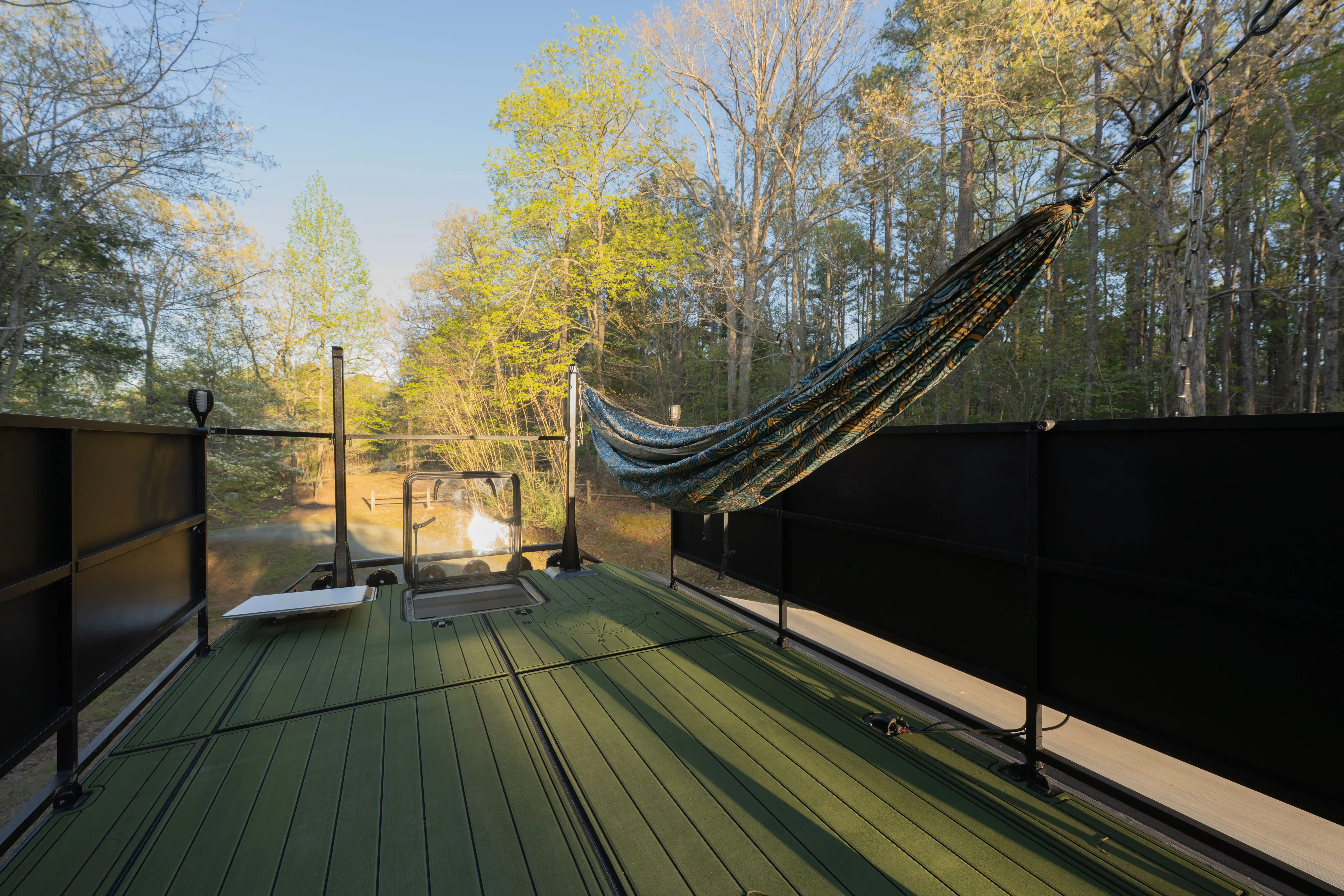 2021 Ford F-550 Expedition Vehicle