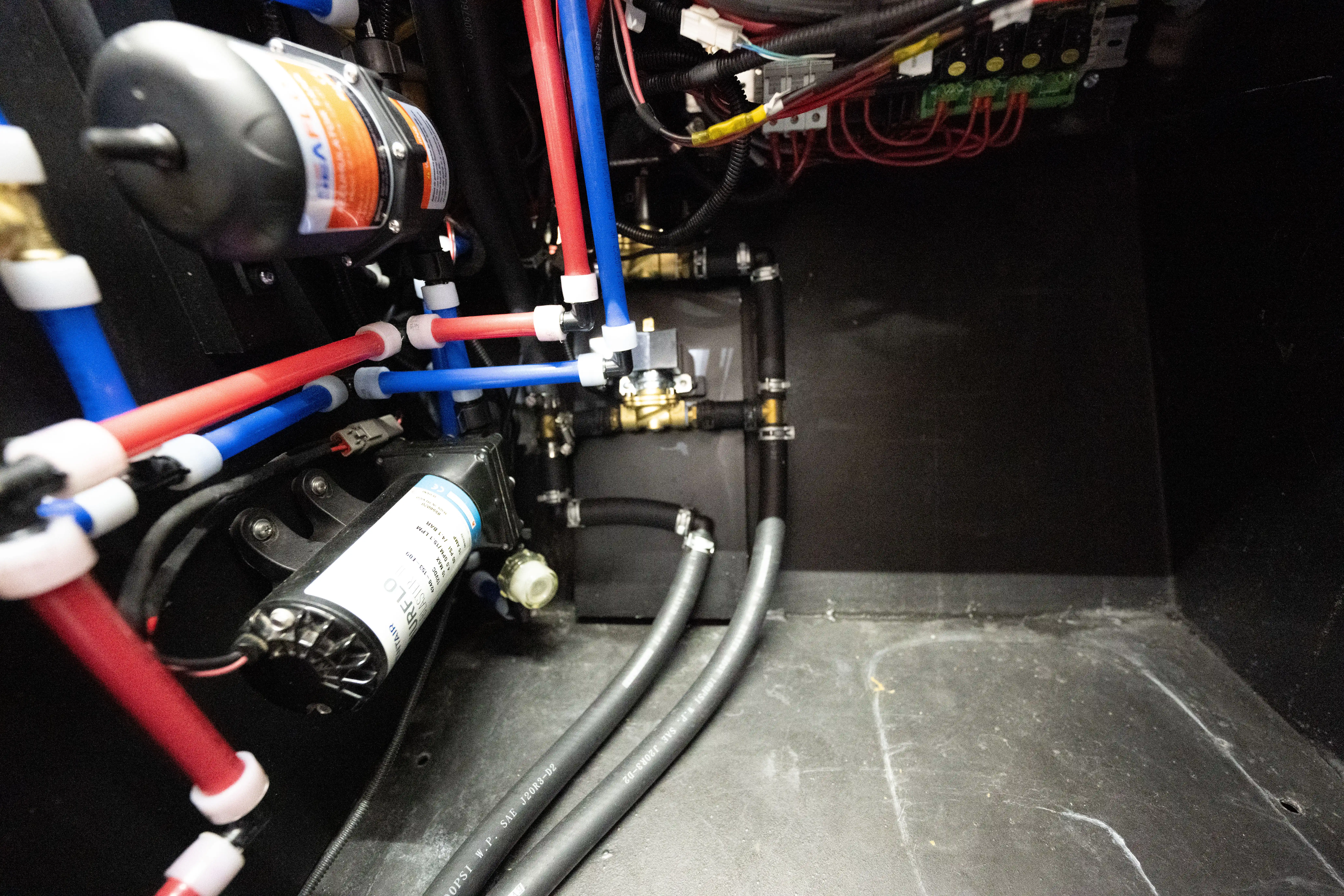 2021 Ford F-550 Expedition Vehicle