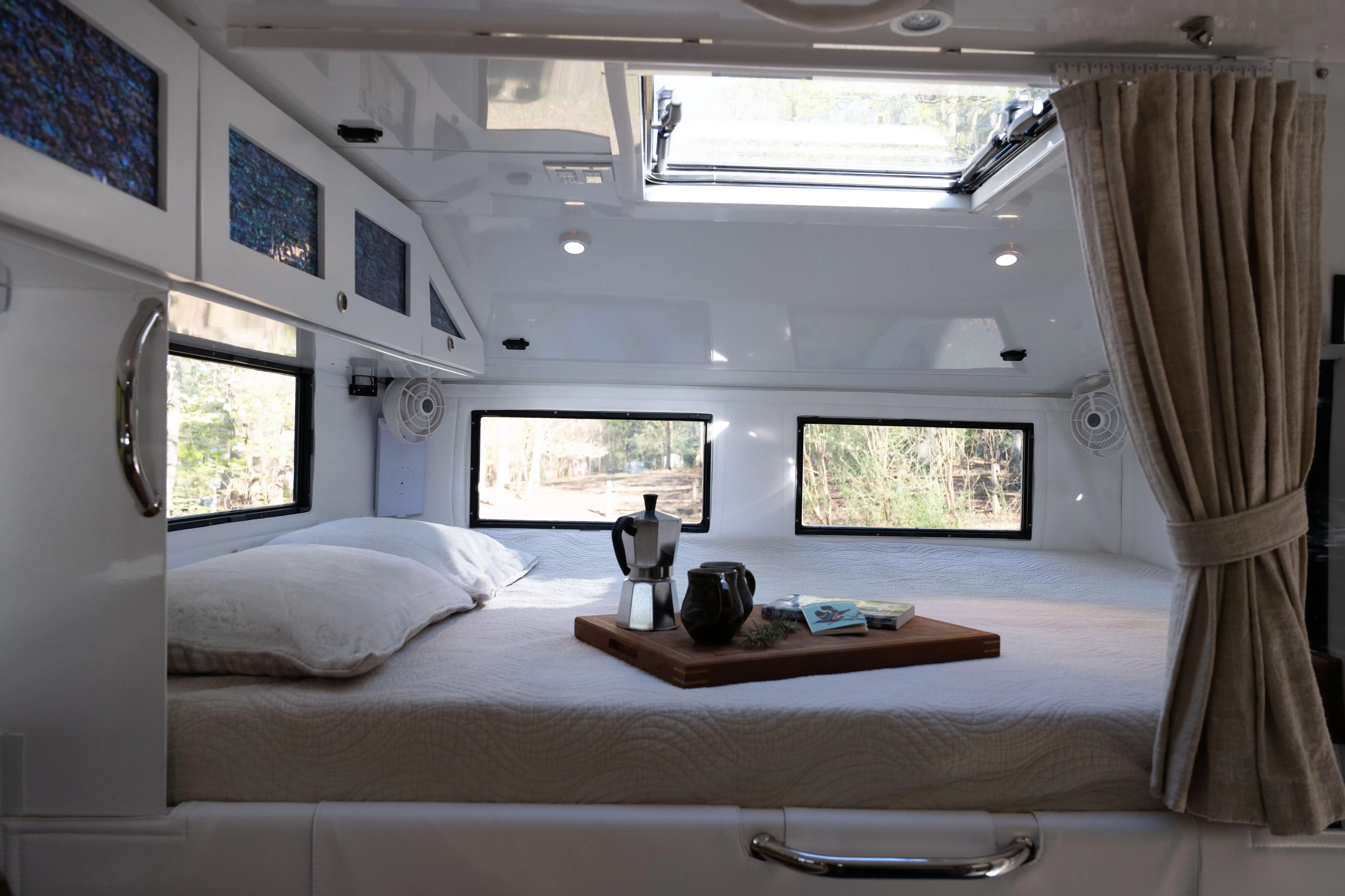 2021 Ford F-550 Expedition Vehicle