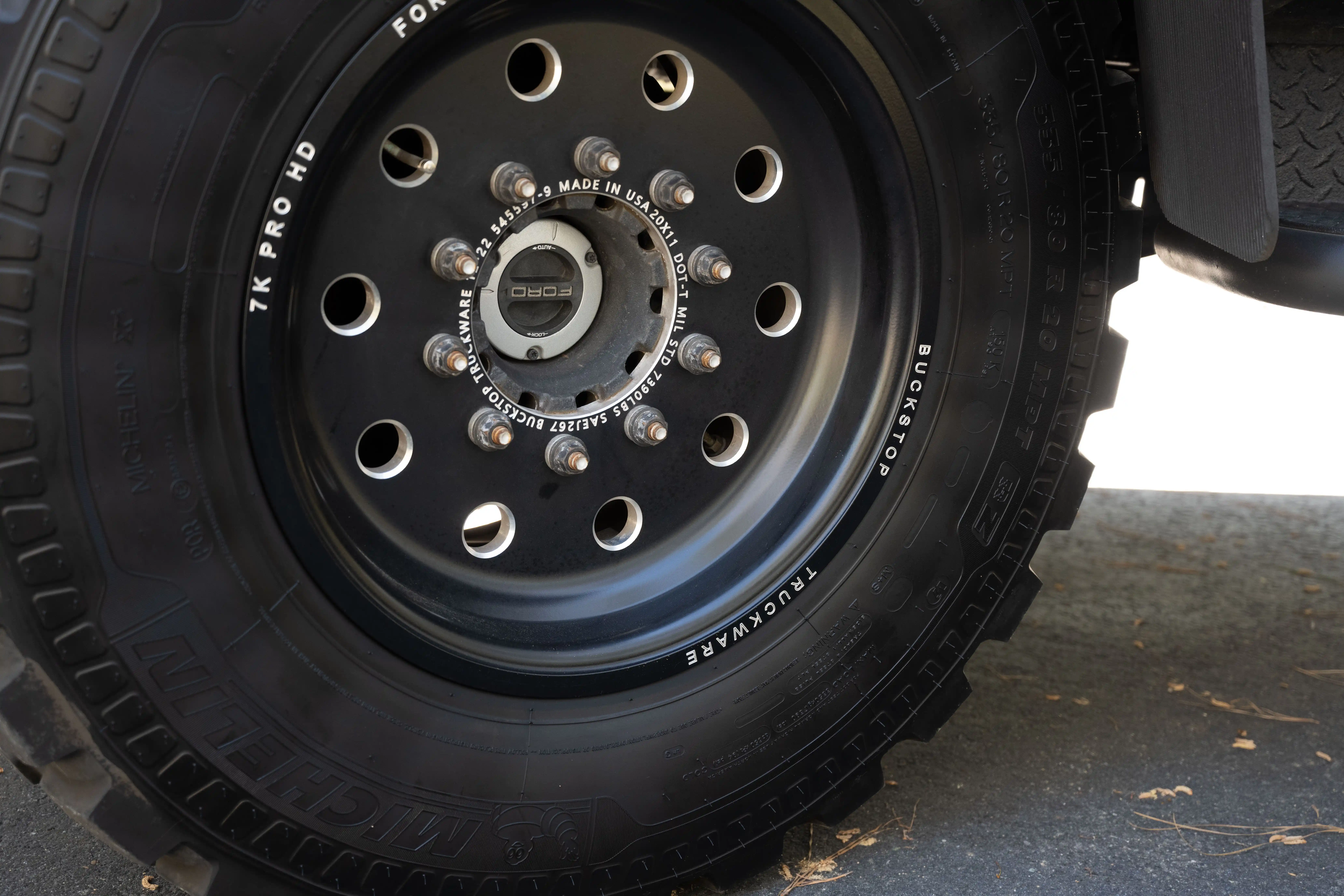 2021 Ford F-550 Expedition Vehicle