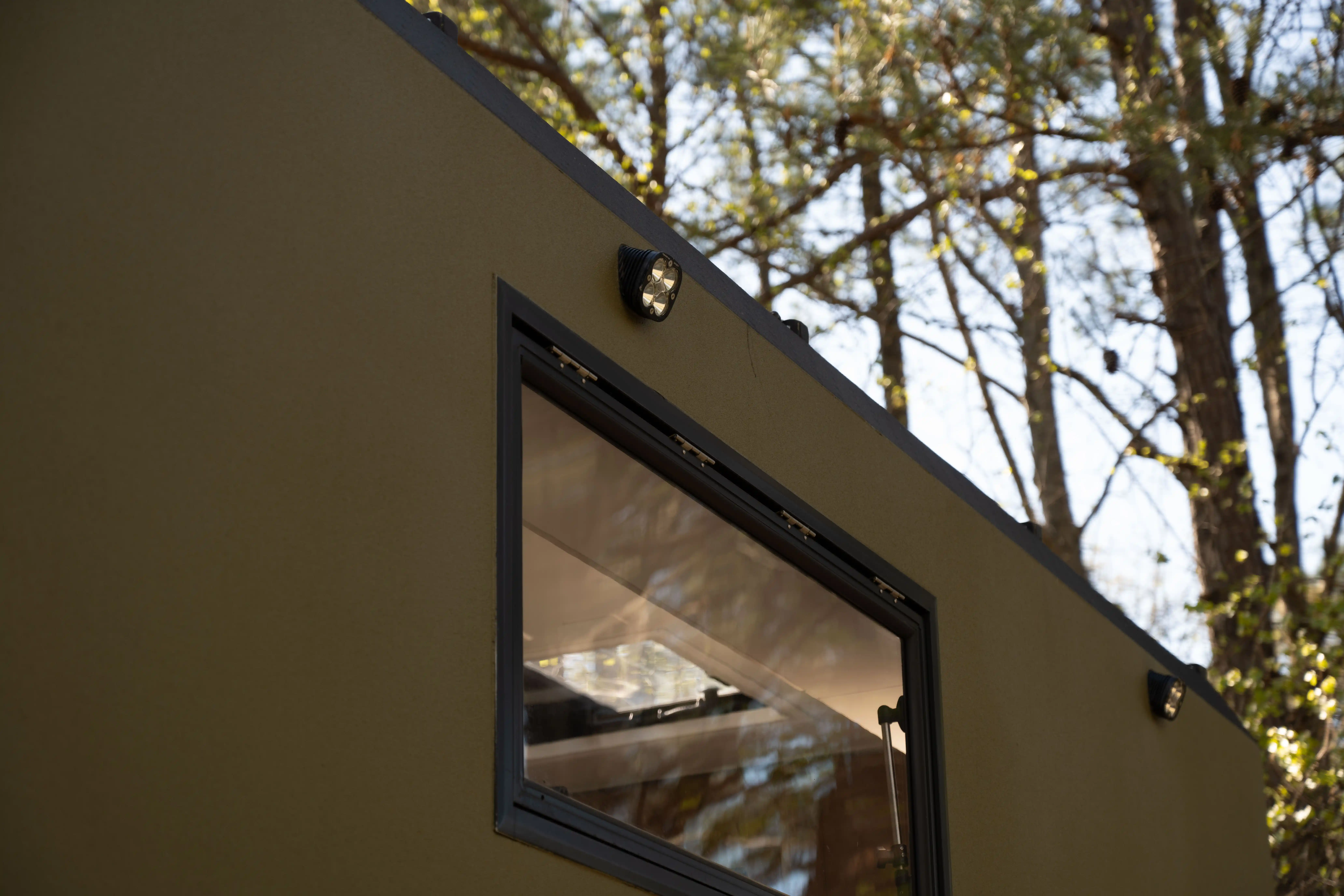 2021 Ford F-550 Expedition Vehicle