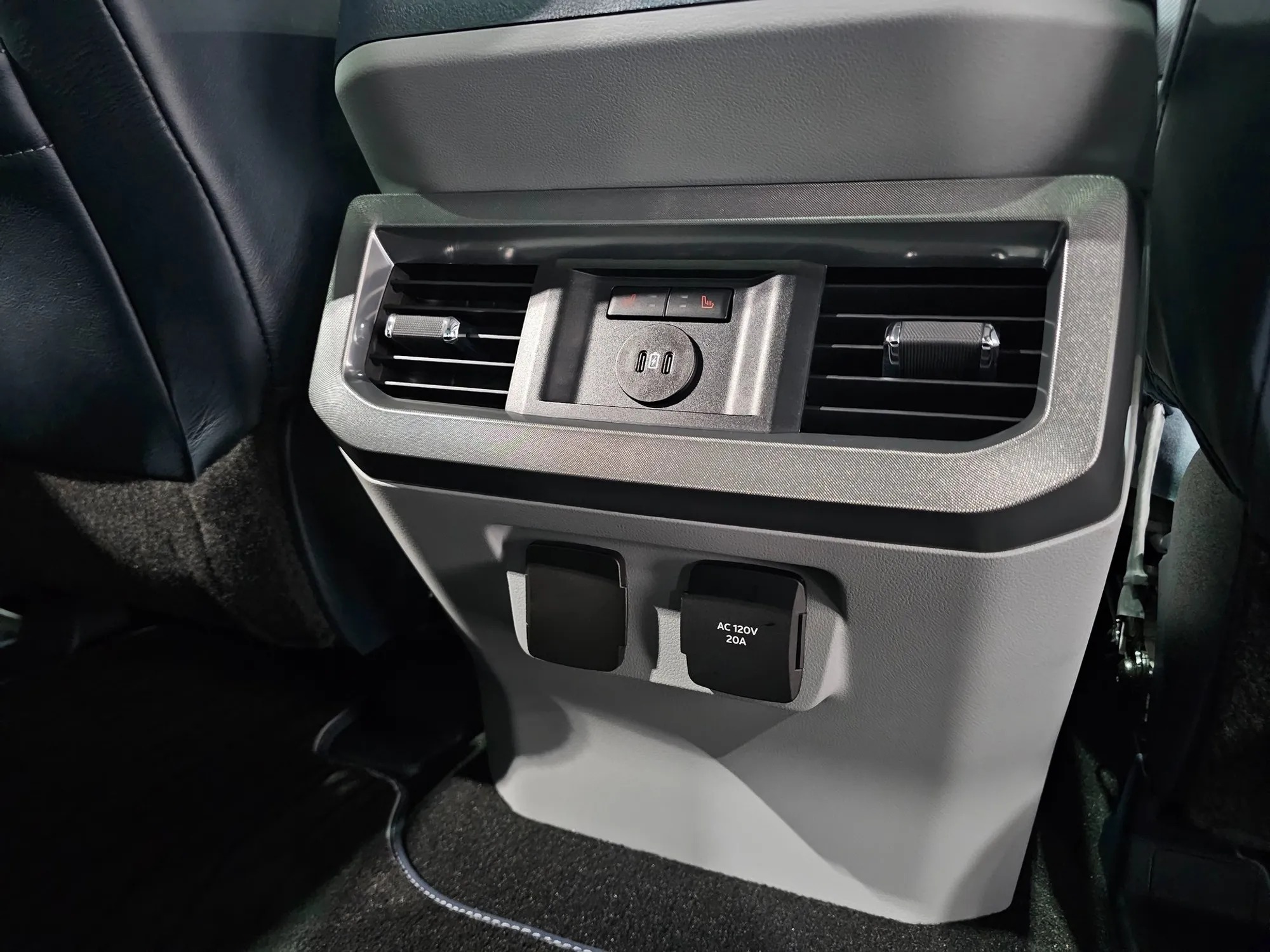 2024 Ford F-450SD Limited