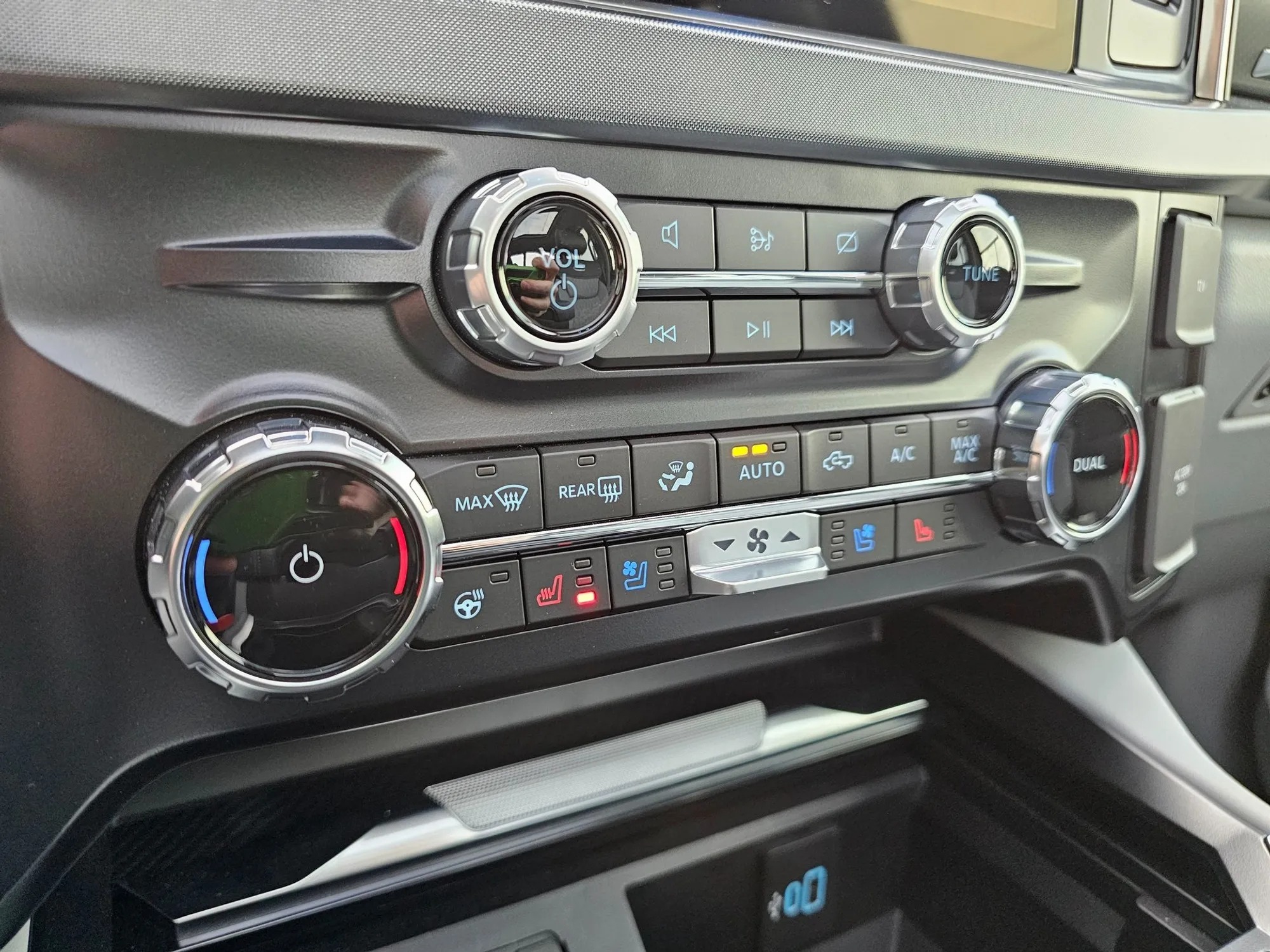 2024 Ford F-450SD Limited