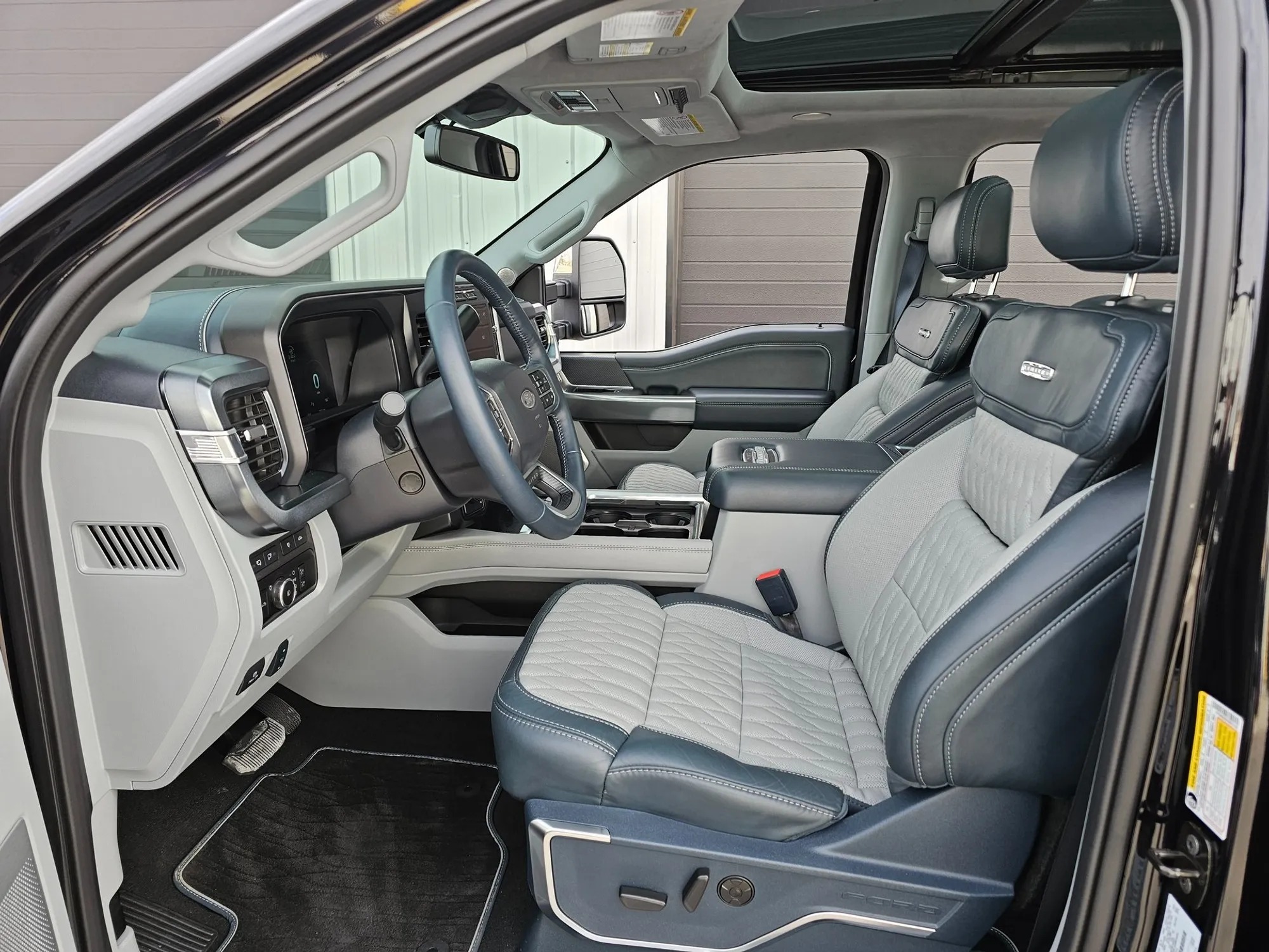 2024 Ford F-450SD Limited