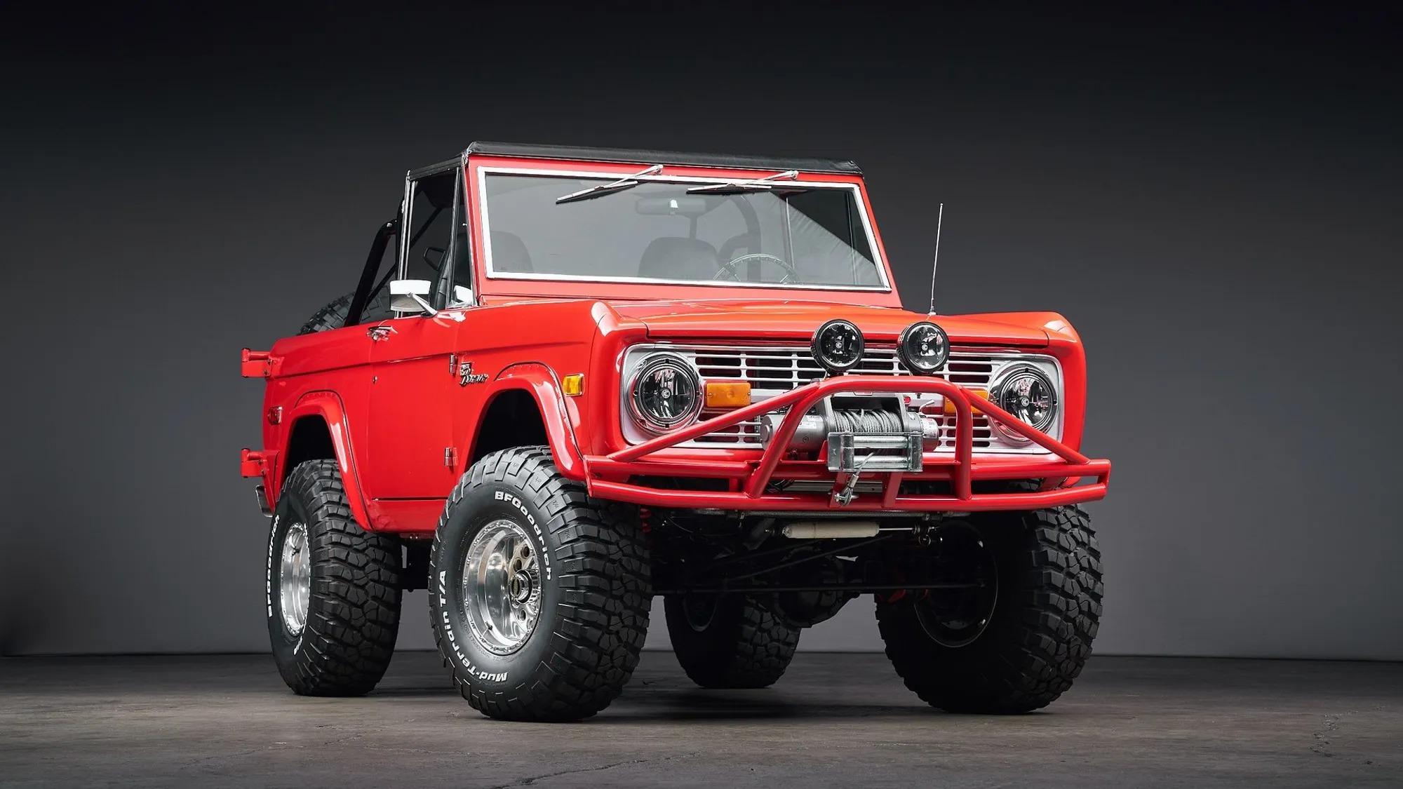 1975 Ford Bronco - 3