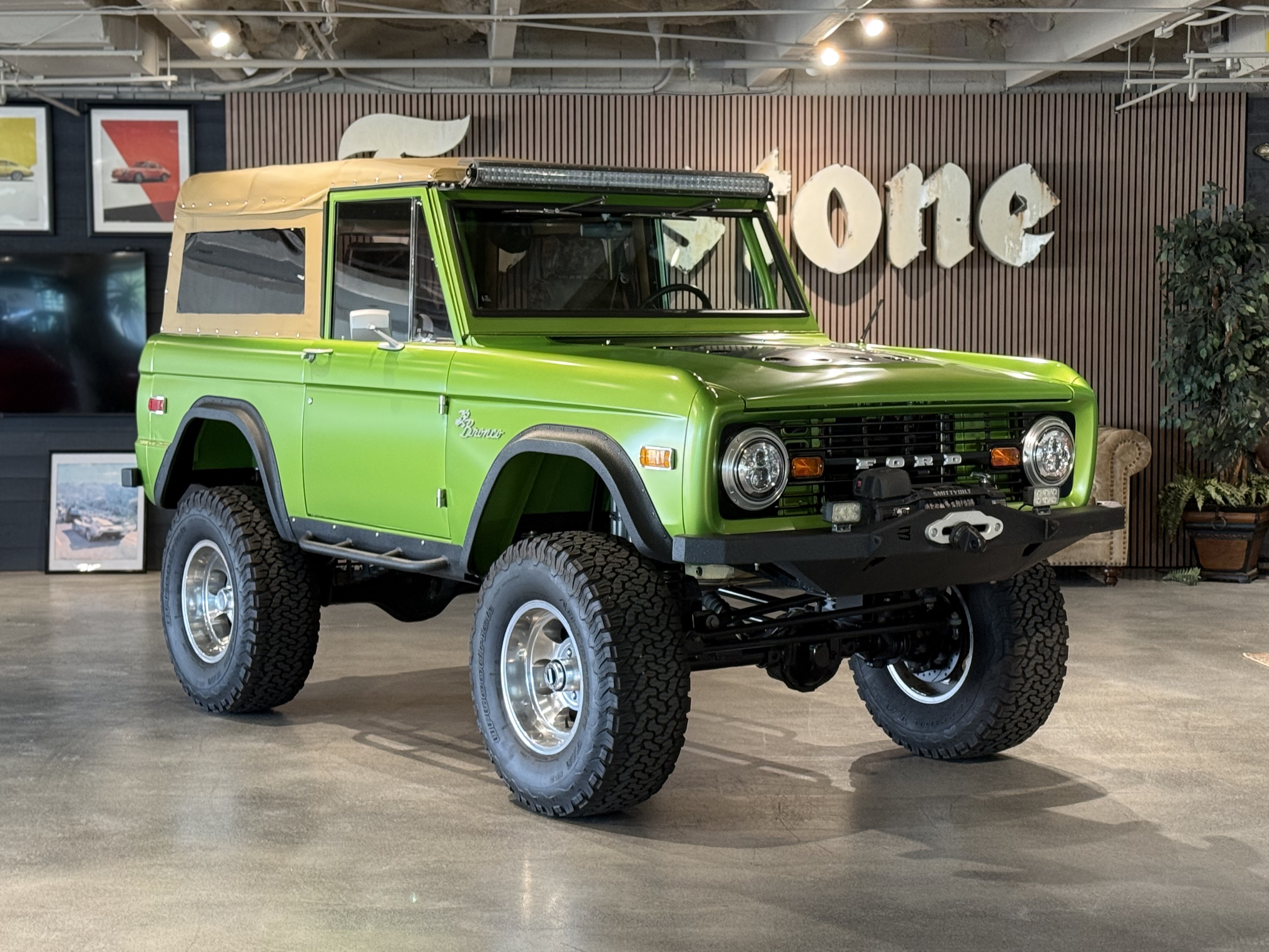  Ford Bronco