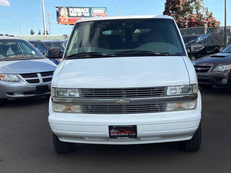 2003 Chevrolet Astro LT - 4