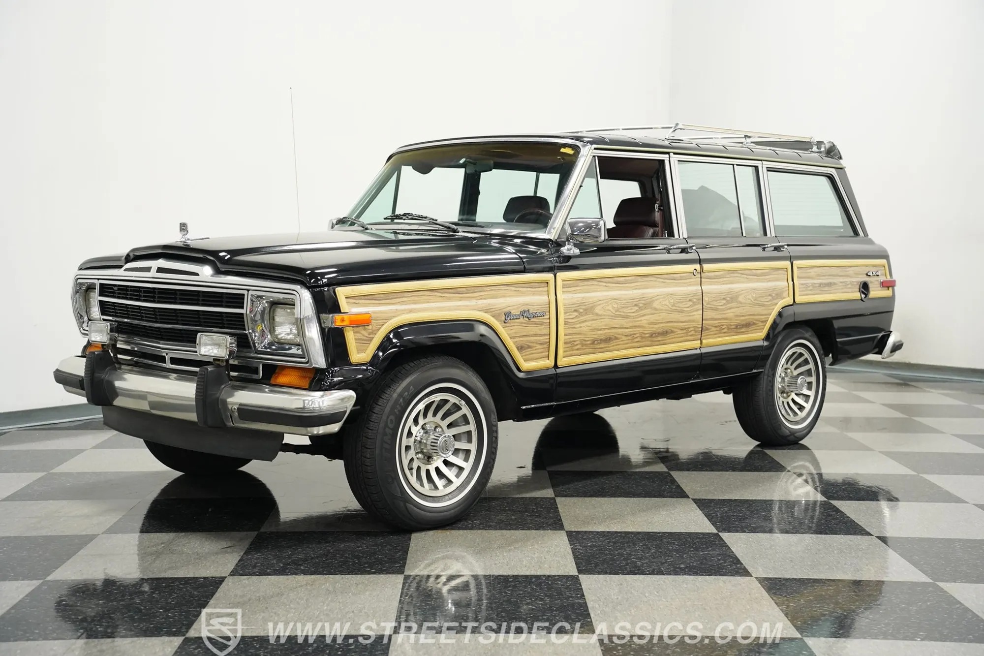  Jeep Grand Wagoneer