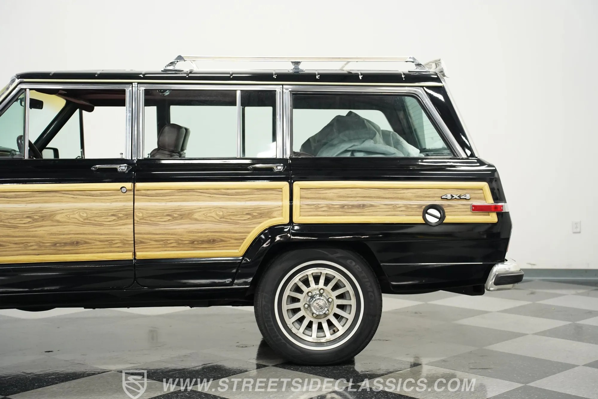 1988 Jeep Grand Wagoneer