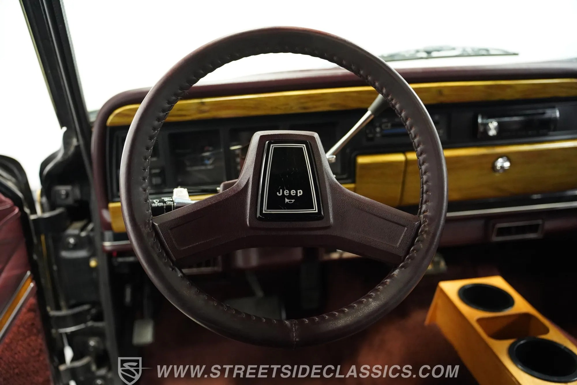 1988 Jeep Grand Wagoneer