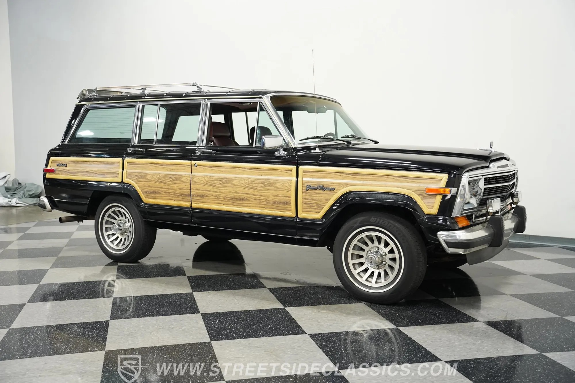 1988 Jeep Grand Wagoneer