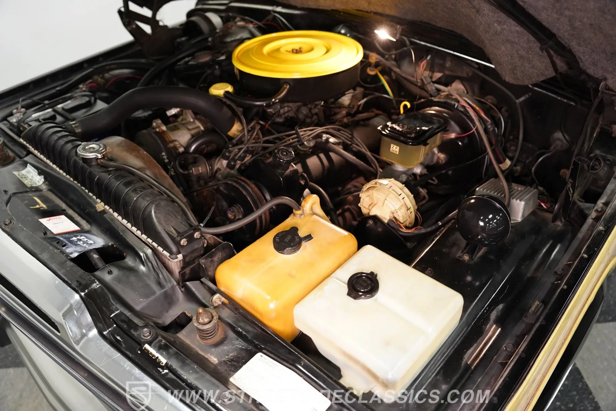 1988 Jeep Grand Wagoneer