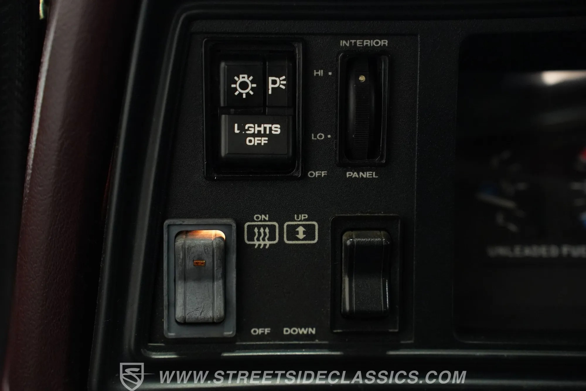 1988 Jeep Grand Wagoneer