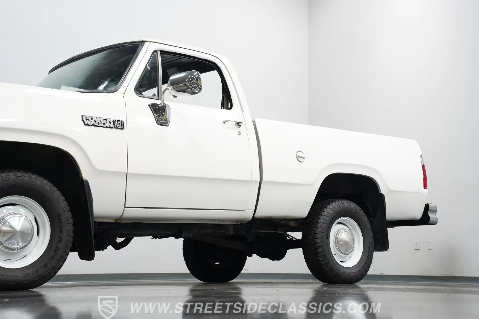 1979 Dodge W100 Power Wagon 4×4