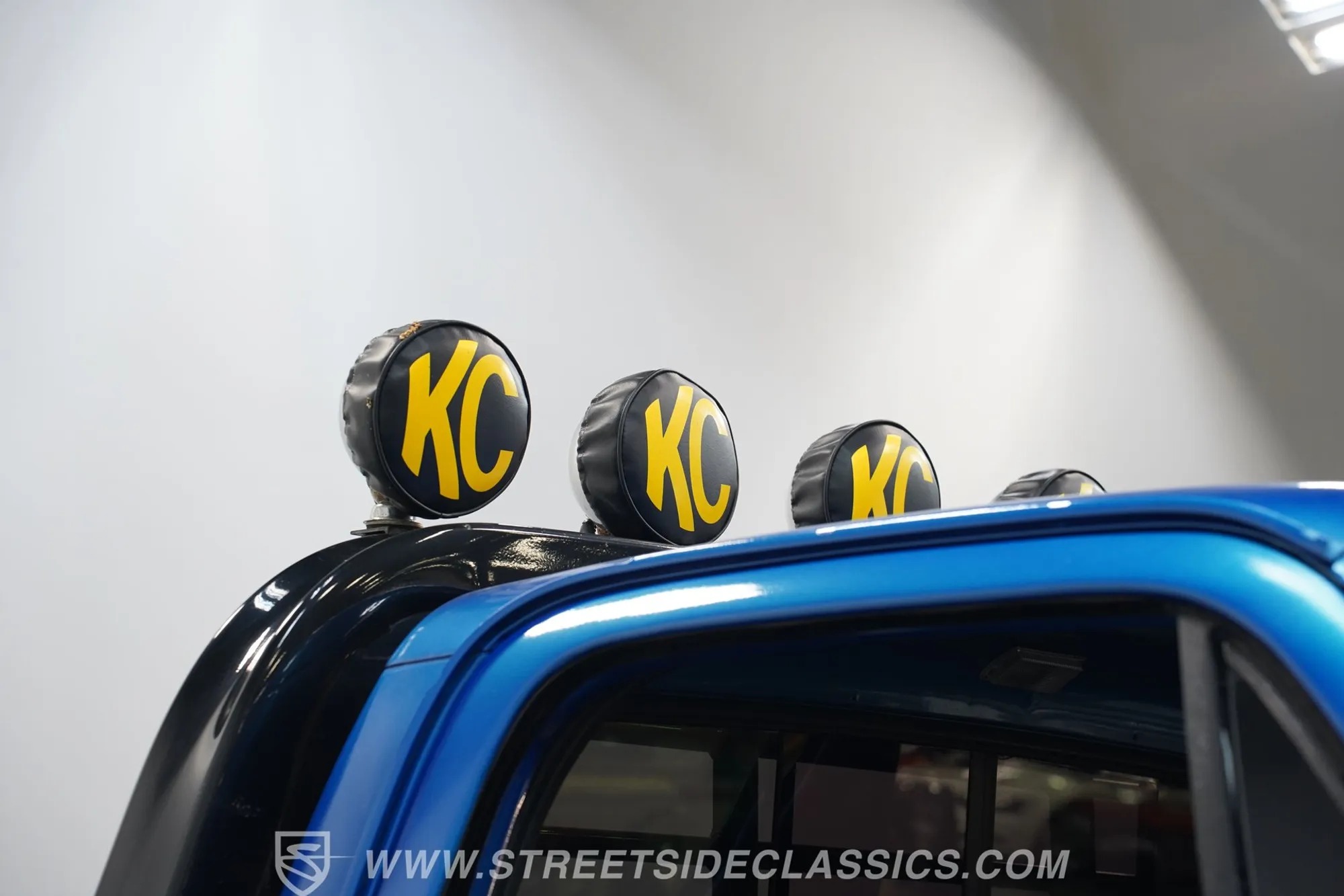 1984 Chevrolet K10 4×4 Dually