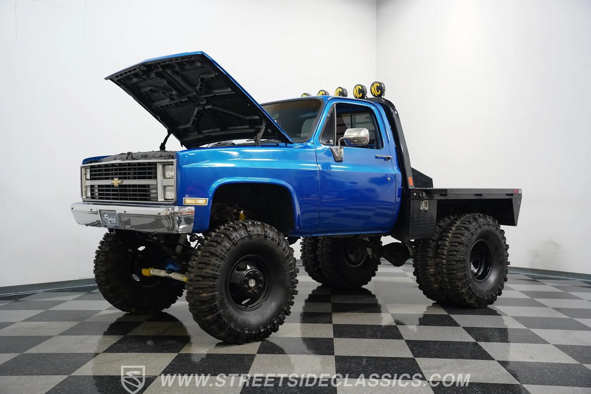 1984 Chevrolet K10 4×4 Dually