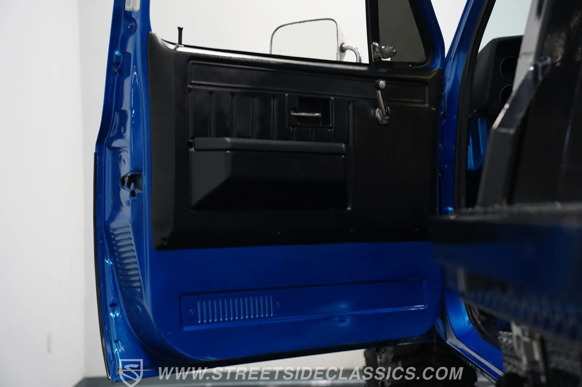 1984 Chevrolet K10 4×4 Dually