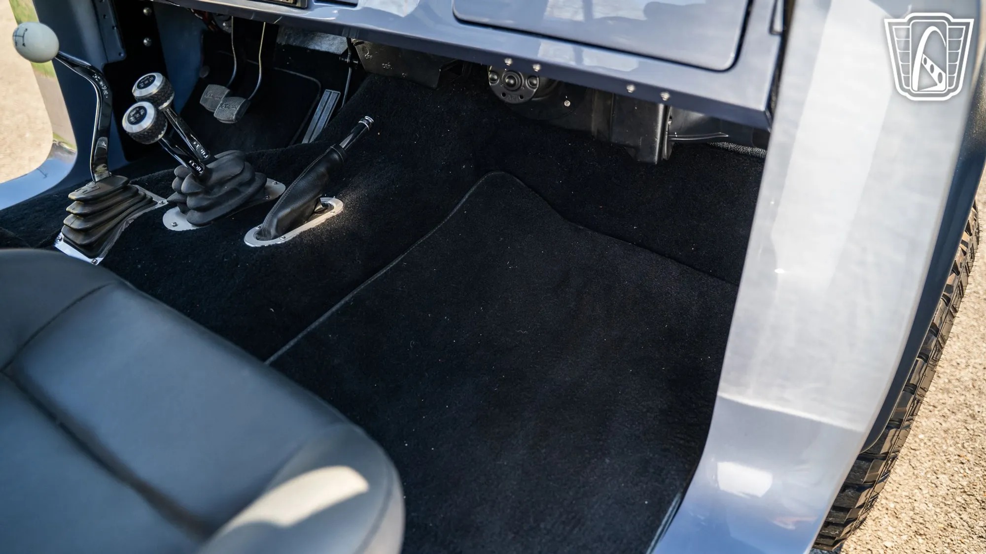 1975 Ford Bronco Restomod