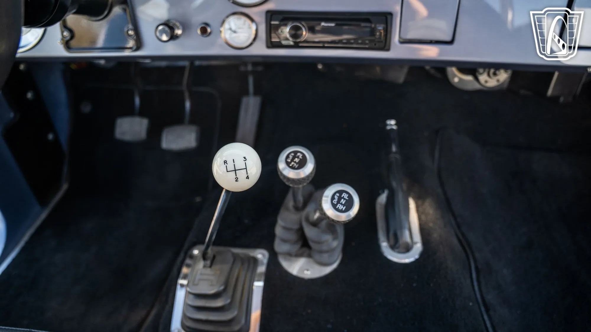 1975 Ford Bronco Restomod