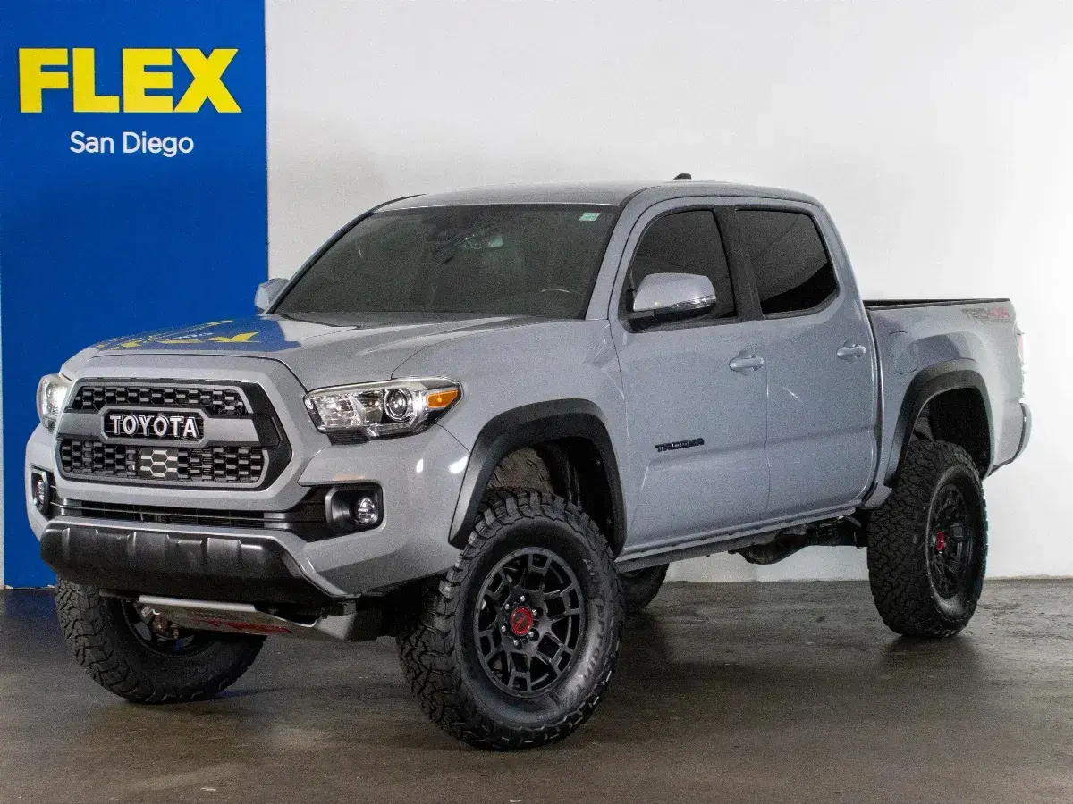  Toyota Tacoma