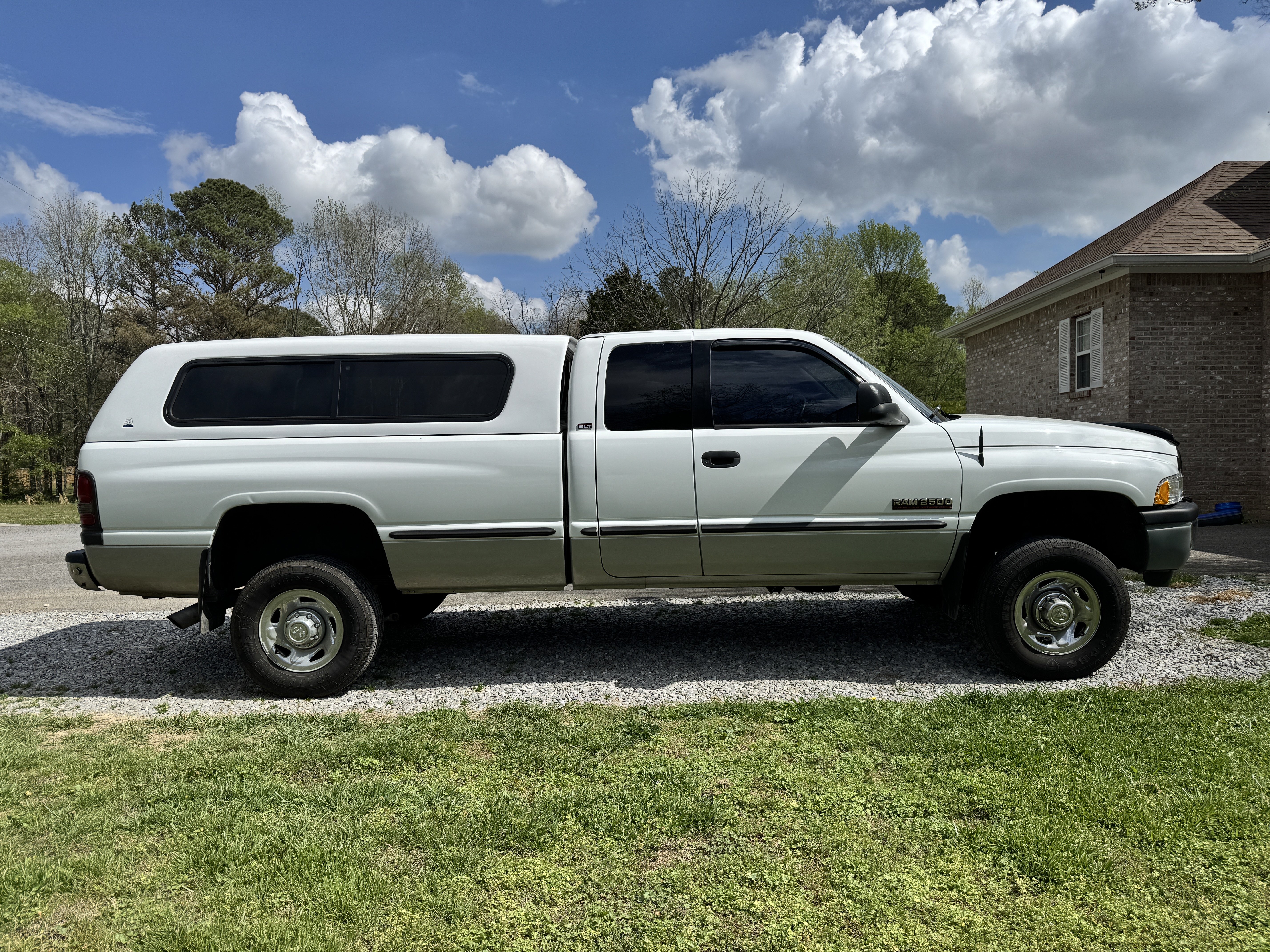 1999 Dodge Ram 2500 Laramie - 3