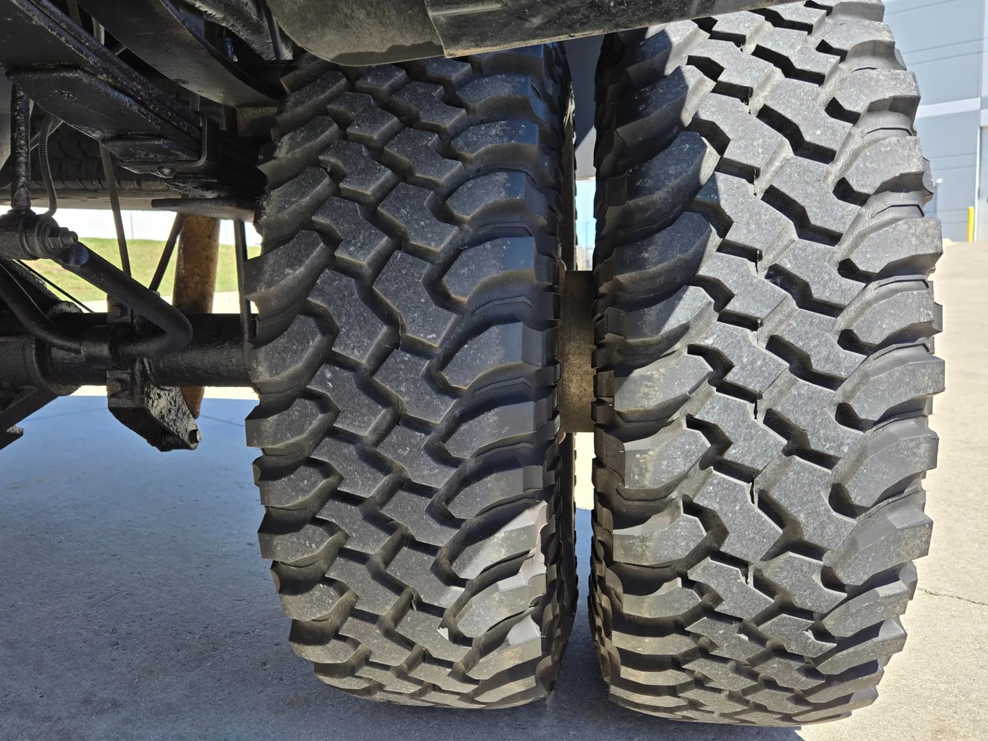 57k-Mile 2002 Ford F-350 Super Duty Lariat LE