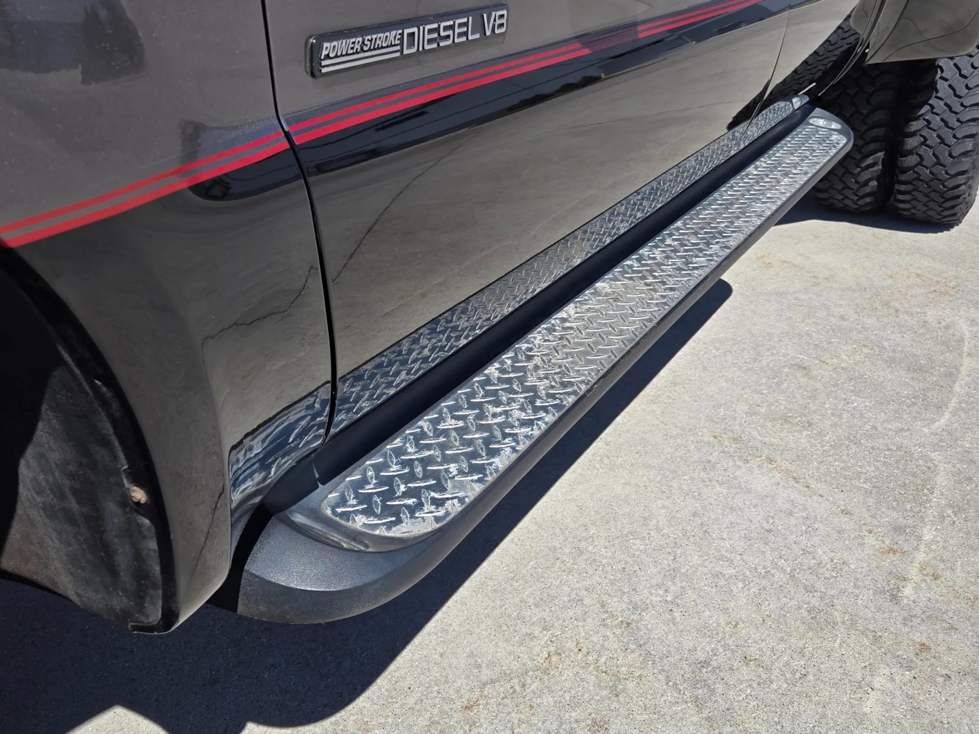 57k-Mile 2002 Ford F-350 Super Duty Lariat LE