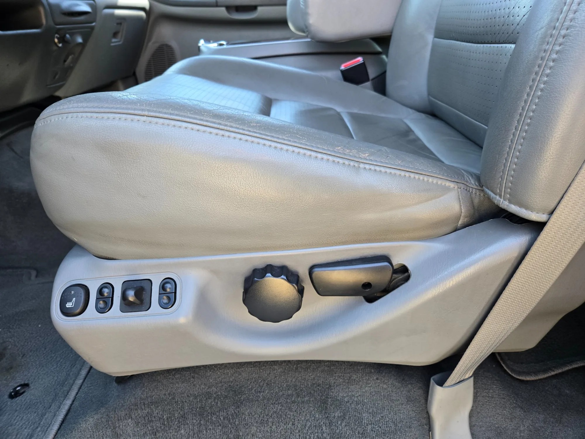 57k-Mile 2002 Ford F-350 Super Duty Lariat LE