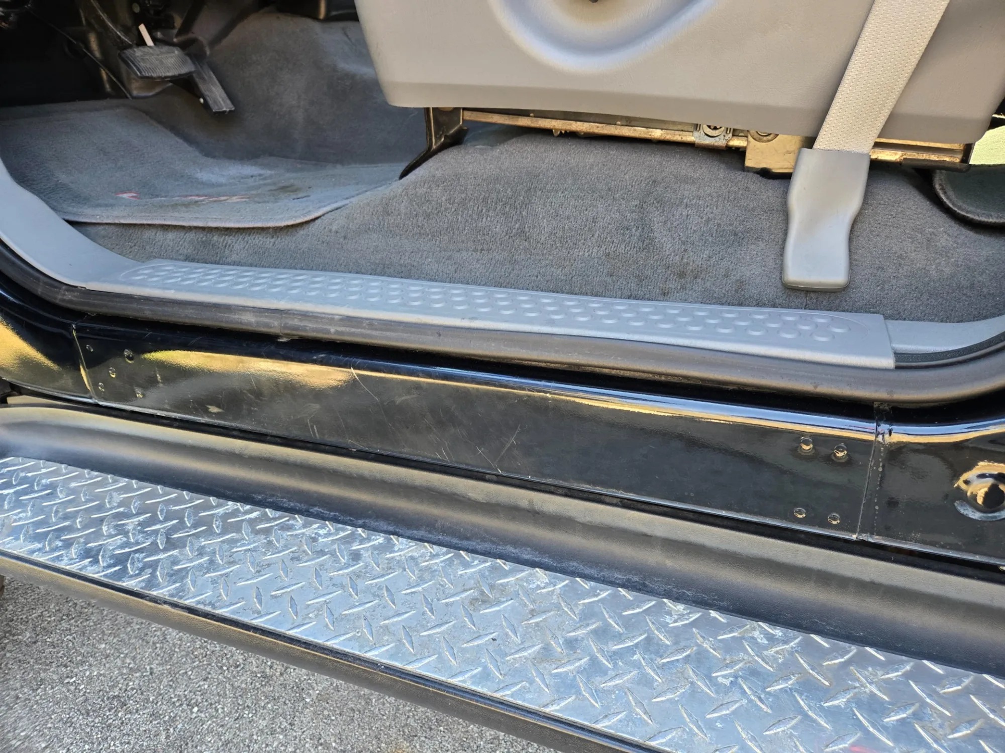 57k-Mile 2002 Ford F-350 Super Duty Lariat LE