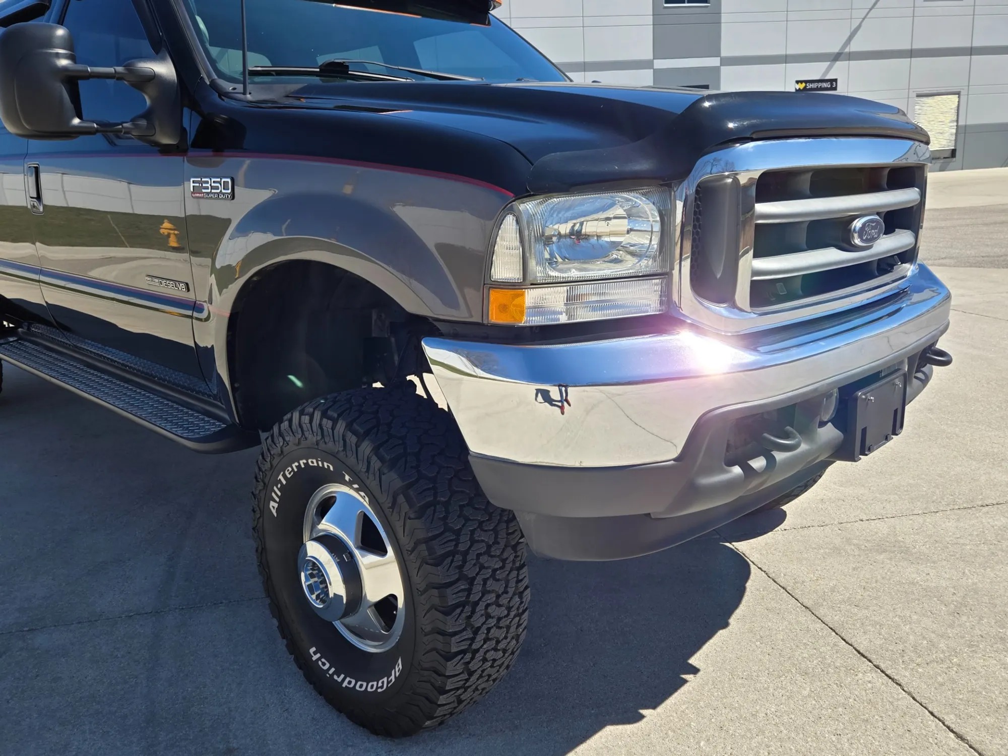 57k-Mile 2002 Ford F-350 Super Duty Lariat LE