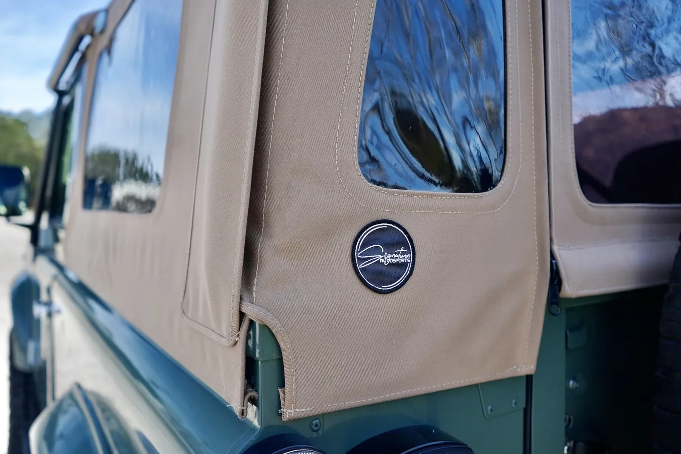 Restomod 1997 Land Rover Defender 90 Soft Top