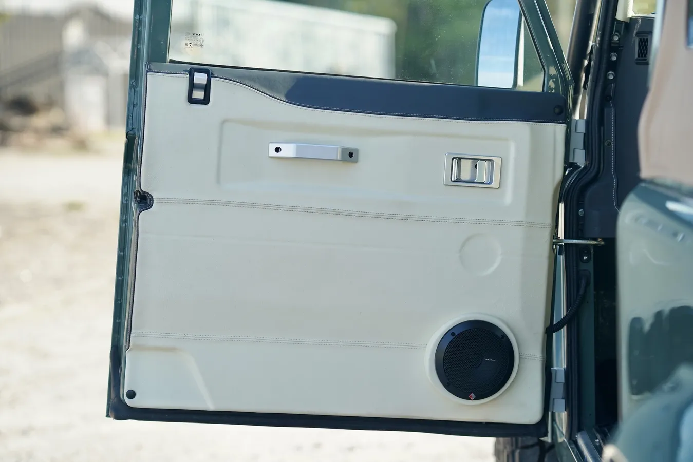 Restomod 1997 Land Rover Defender 90 Soft Top