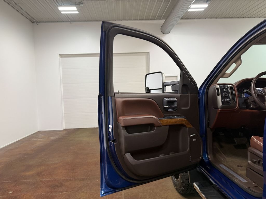 2015 Chevrolet Silverado 2500HD High Country