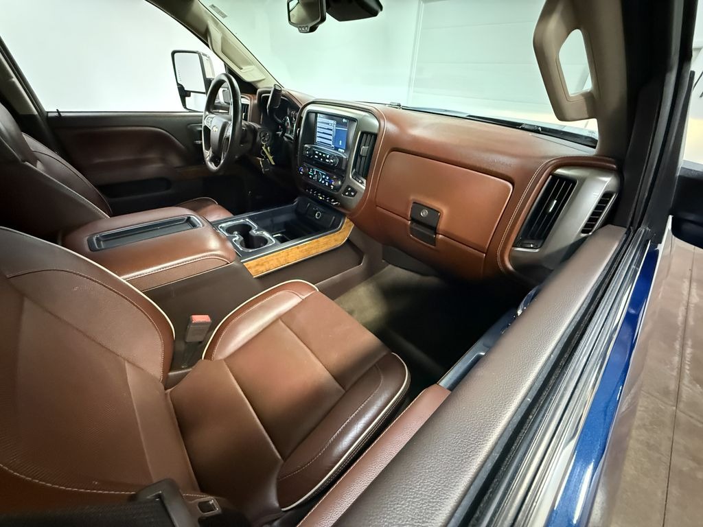 2015 Chevrolet Silverado 2500HD High Country