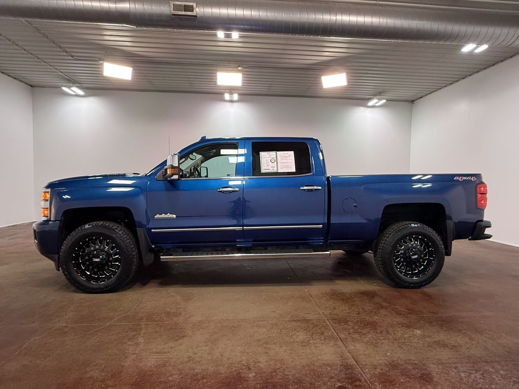 2015 Chevrolet Silverado 2500HD High Country