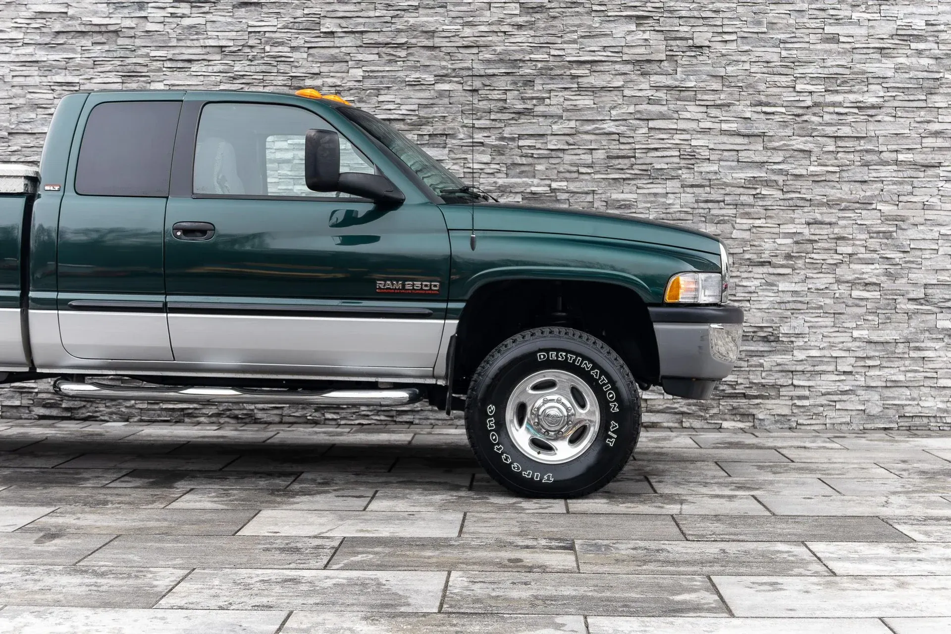 2001 Dodge Ram 2500 X-Cab