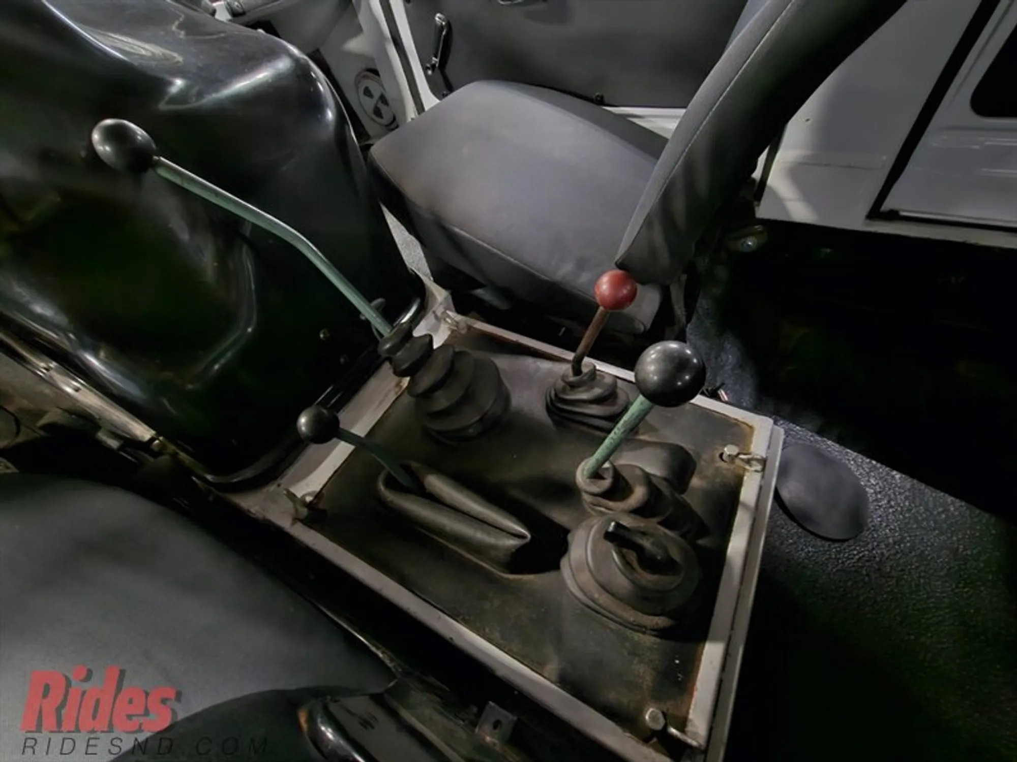 1980 Mercedes-Benz Unimog Doka 416