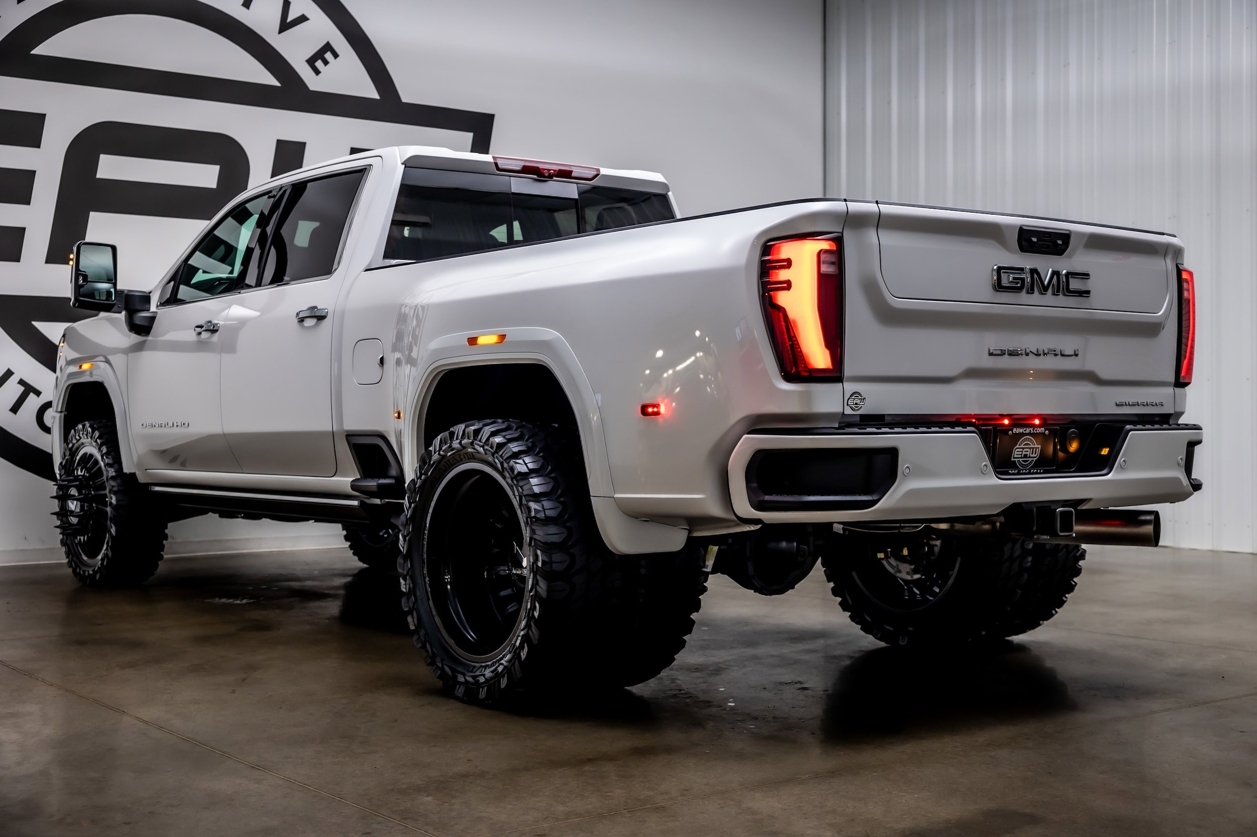 2025 GMC Sierra 3500 HD Denali Ultimate