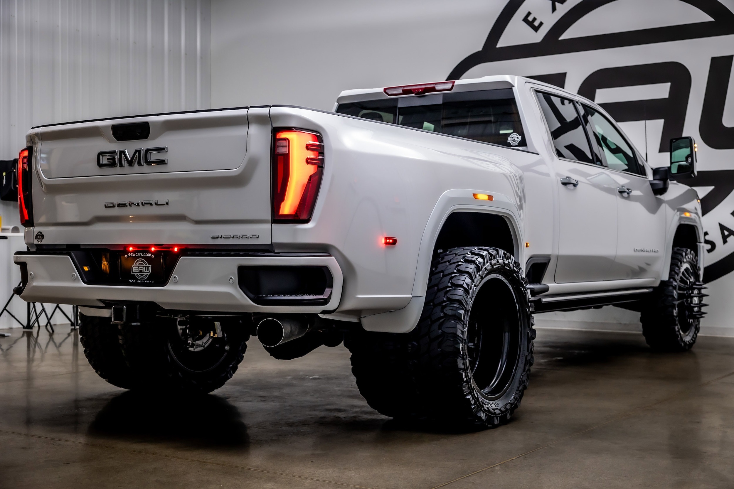 2025 GMC Sierra 3500 HD Denali Ultimate