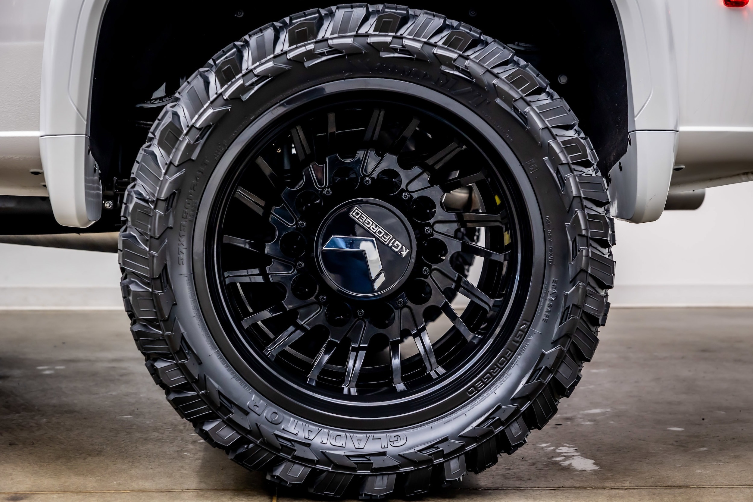 2025 GMC Sierra 3500 HD Denali Ultimate