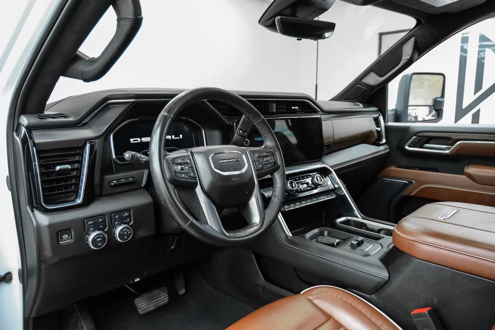 2025 GMC Sierra 2500HD Denali Ultimate